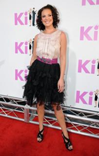 Katherine Heigl feet photo thumbnail