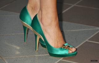 Camilla Belle feet photo thumbnail