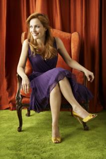 Gillian Anderson feet photo thumbnail