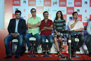 Anushka Sharma feet photo thumbnail