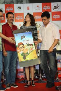 Anushka Sharma feet photo thumbnail