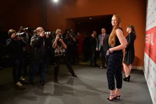 Sophie Turner feet photo thumbnail