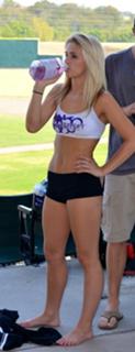 Paige VanZant feet photo thumbnail