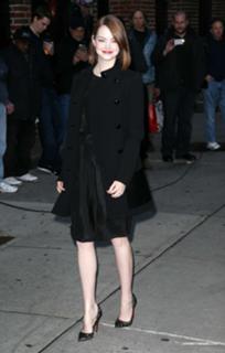 Emma Stone feet photo thumbnail