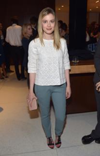 Gillian Jacobs feet photo thumbnail