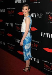 Gillian Jacobs feet photo thumbnail