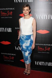 Gillian Jacobs feet photo thumbnail