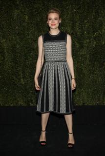 Gillian Jacobs feet photo thumbnail