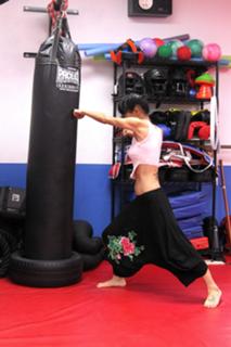 Bai Ling feet photo thumbnail