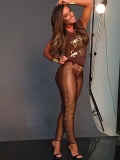 Nicole Bahls feet photo thumbnail