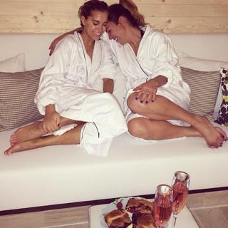 Sylvie Meis feet photo thumbnail