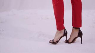 Shay Mitchell feet photo thumbnail