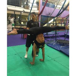 Gracyanne Barbosa feet photo thumbnail