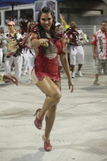 Gracyanne Barbosa feet photo thumbnail