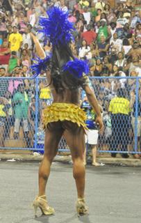 Gracyanne Barbosa feet photo thumbnail