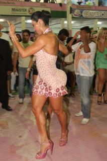 Gracyanne Barbosa feet photo thumbnail