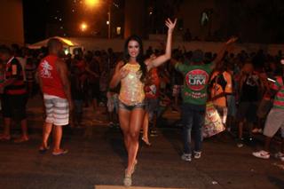 Gracyanne Barbosa feet photo thumbnail