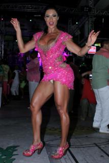 Gracyanne Barbosa feet photo thumbnail