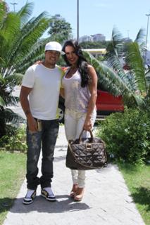 Gracyanne Barbosa feet photo thumbnail
