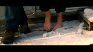 Kate Beckinsale feet photo thumbnail