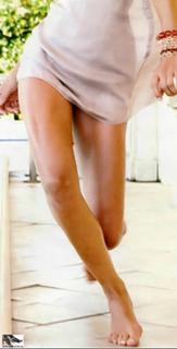 Michelle Hunziker feet photo thumbnail