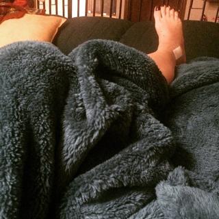 Laura González feet photo thumbnail