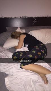Grace Helbig feet photo thumbnail