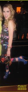 Emma Roberts feet photo thumbnail