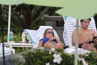 Sofía Vergara feet photo thumbnail