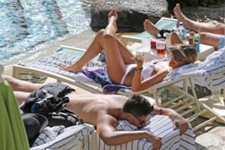 Sofía Vergara feet photo thumbnail