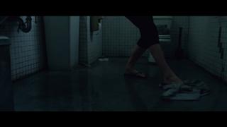 Rosamund Pike feet photo thumbnail