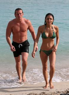 Bethenny Frankel feet photo thumbnail