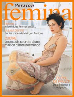 Cécile de France feet photo 3