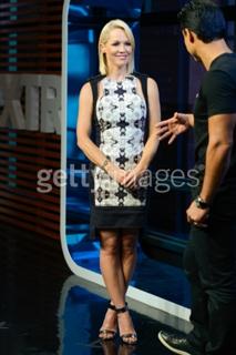 Jennie Garth feet photo thumbnail