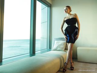 Xenia Tchoumitcheva feet photo thumbnail