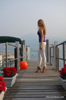 Xenia Tchoumitcheva feet photo thumbnail
