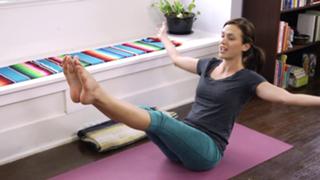 Adriene Mishler feet photo thumbnail