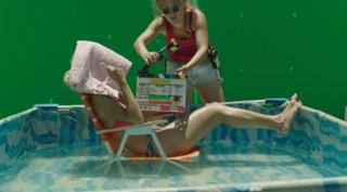 Luisana Lopilato feet photo thumbnail