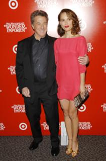 Natalie Portman feet photo thumbnail