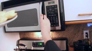 Grace Helbig feet photo thumbnail