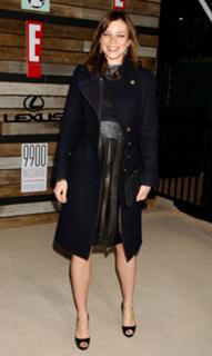 Amy Smart feet photo thumbnail