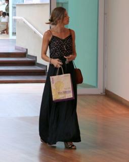 Grazi Massafera feet photo thumbnail