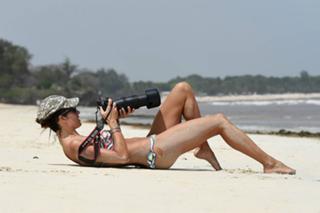 Elisabetta Gregoraci feet photo thumbnail