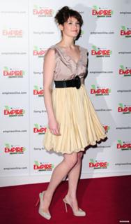 Gemma Arterton feet photo thumbnail