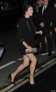 Gemma Arterton feet photo thumbnail