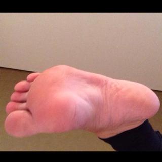 Franciely Freduzeski feet photo thumbnail