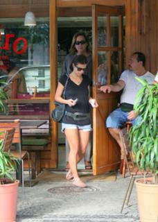 Carolina Dieckmann feet photo 3