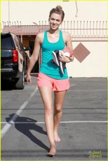 Sadie Robertson feet photo 3