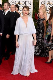 Amanda Peet feet photo thumbnail