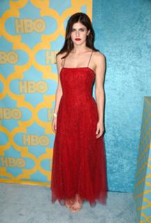 Alexandra Daddario feet photo thumbnail